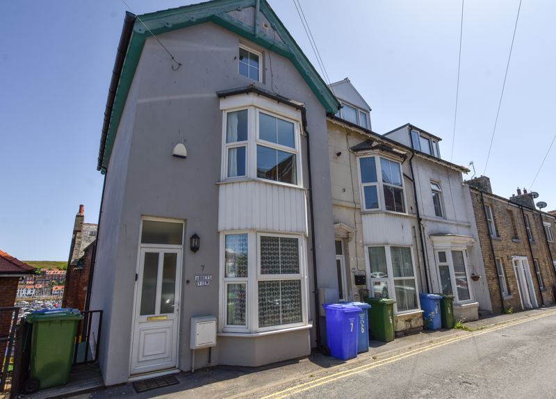 3 bed terraced house for sale in Albion Place, Whitby YO21 Zoopla