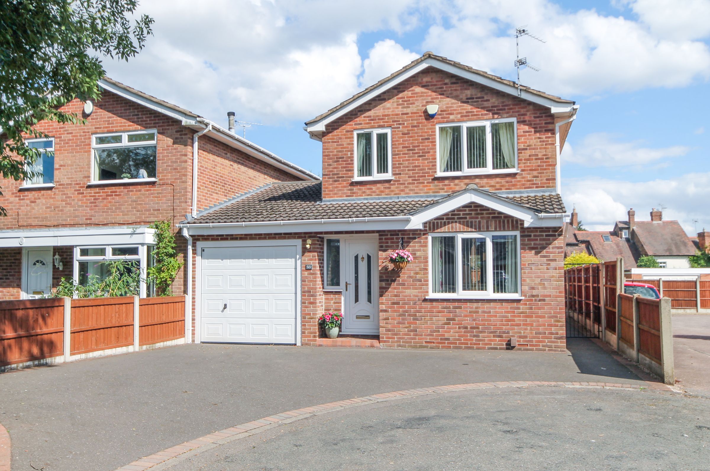 3 bed detached house for sale in Carman Close, Watnall NG16 Zoopla