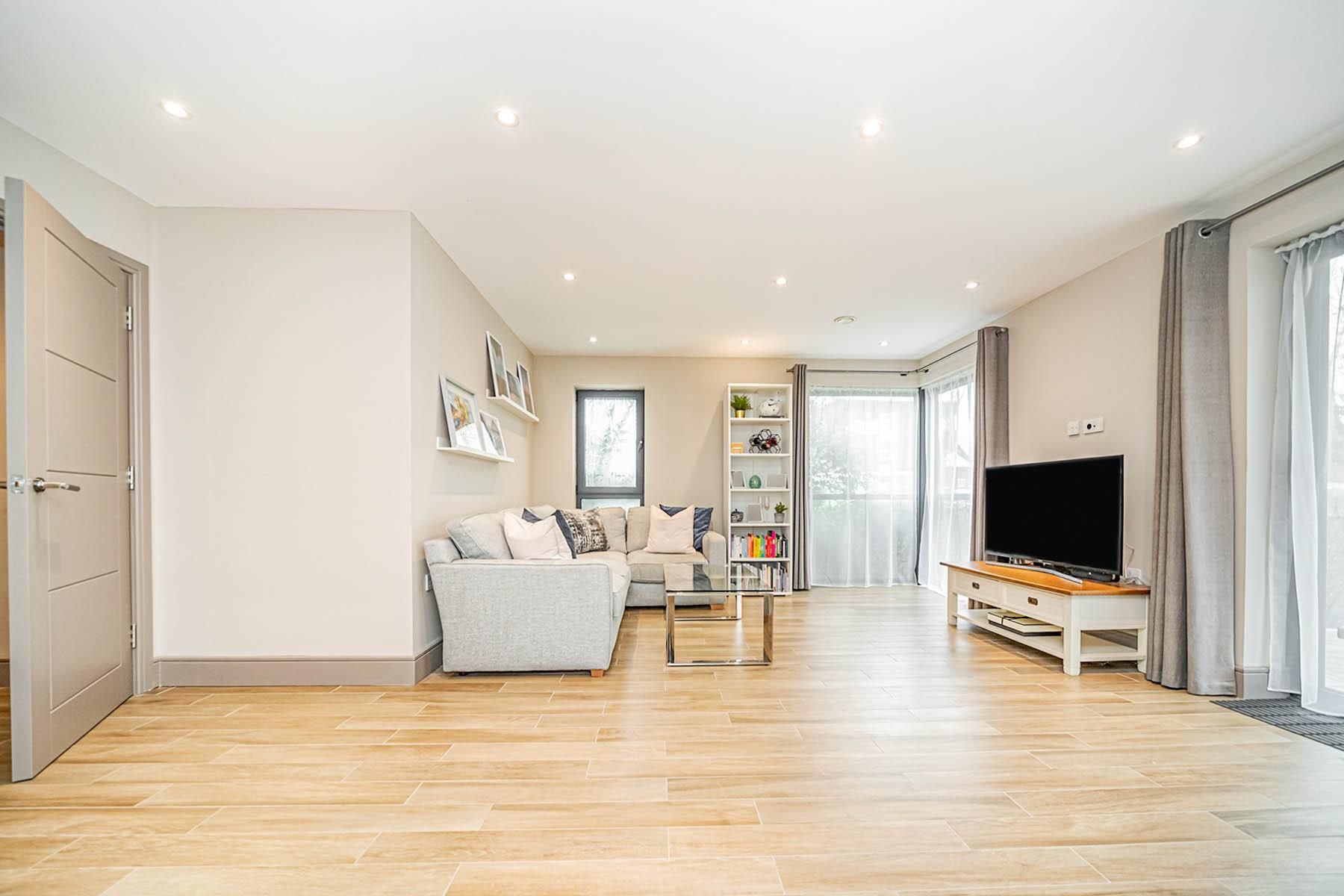 2 bed flat to rent in Groom Place, Welwyn Garden City AL7 Zoopla