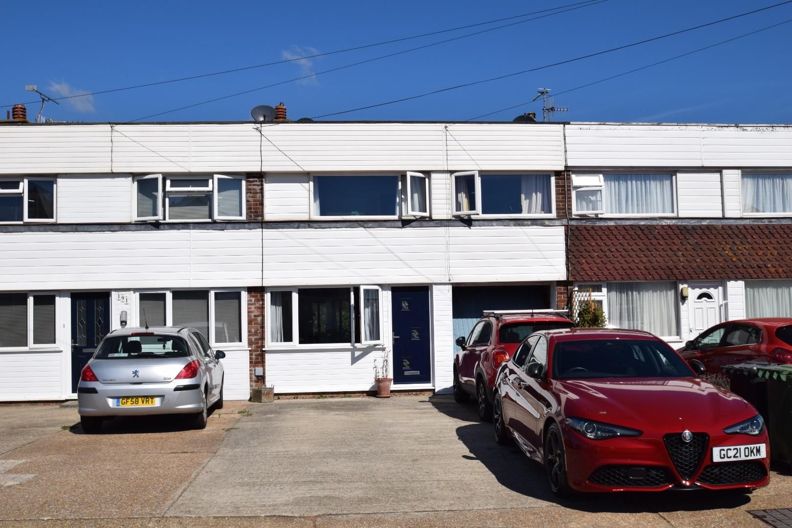 4 bed terraced house for sale in Coast Road, Pevensey Bay, Pevensey