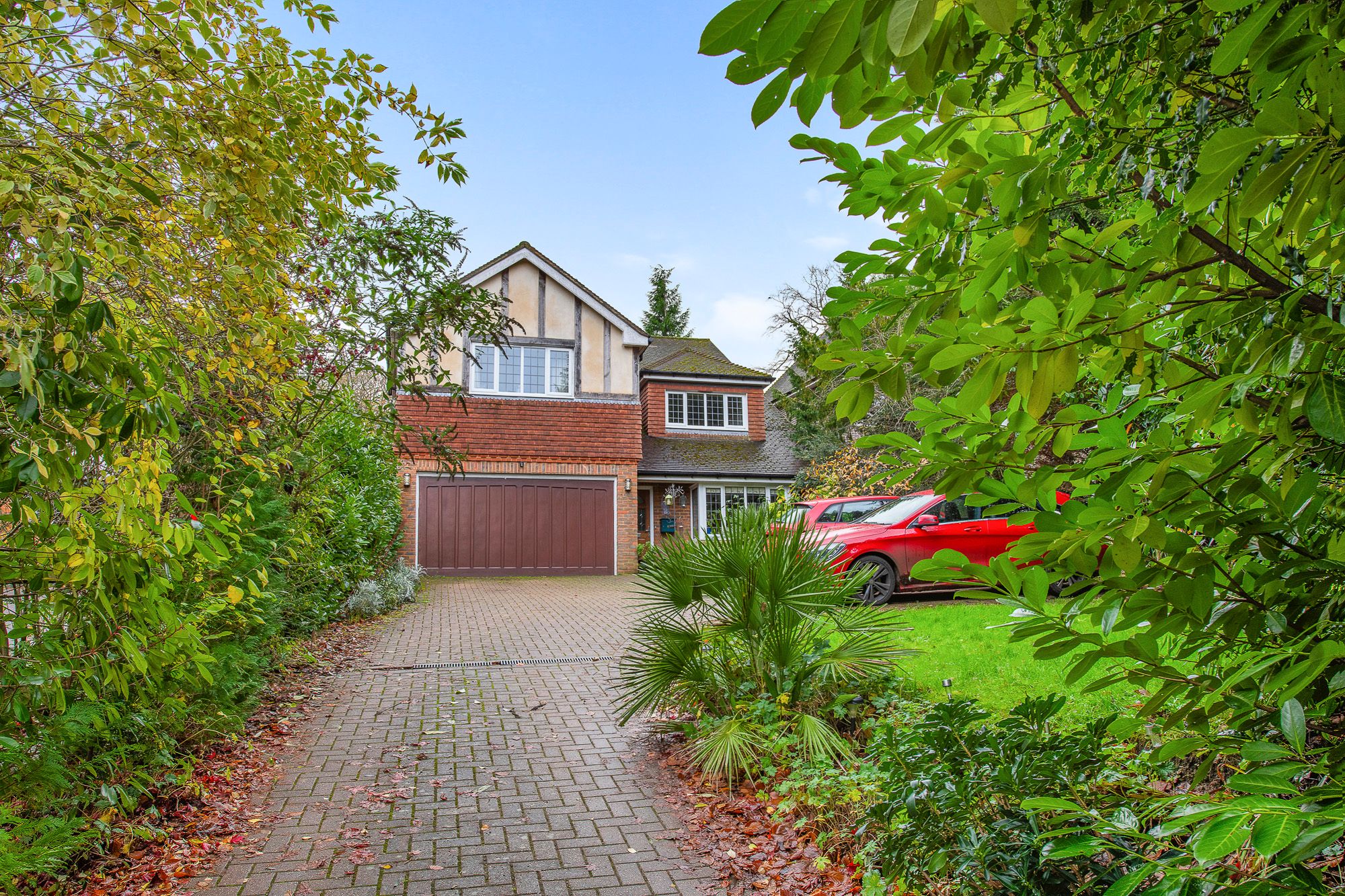 5 bed detached house for sale in Harestone Hill, Caterham CR3 Zoopla