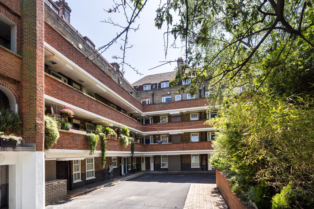 3 bed for sale in Queens Crescent, London NW5 Zoopla