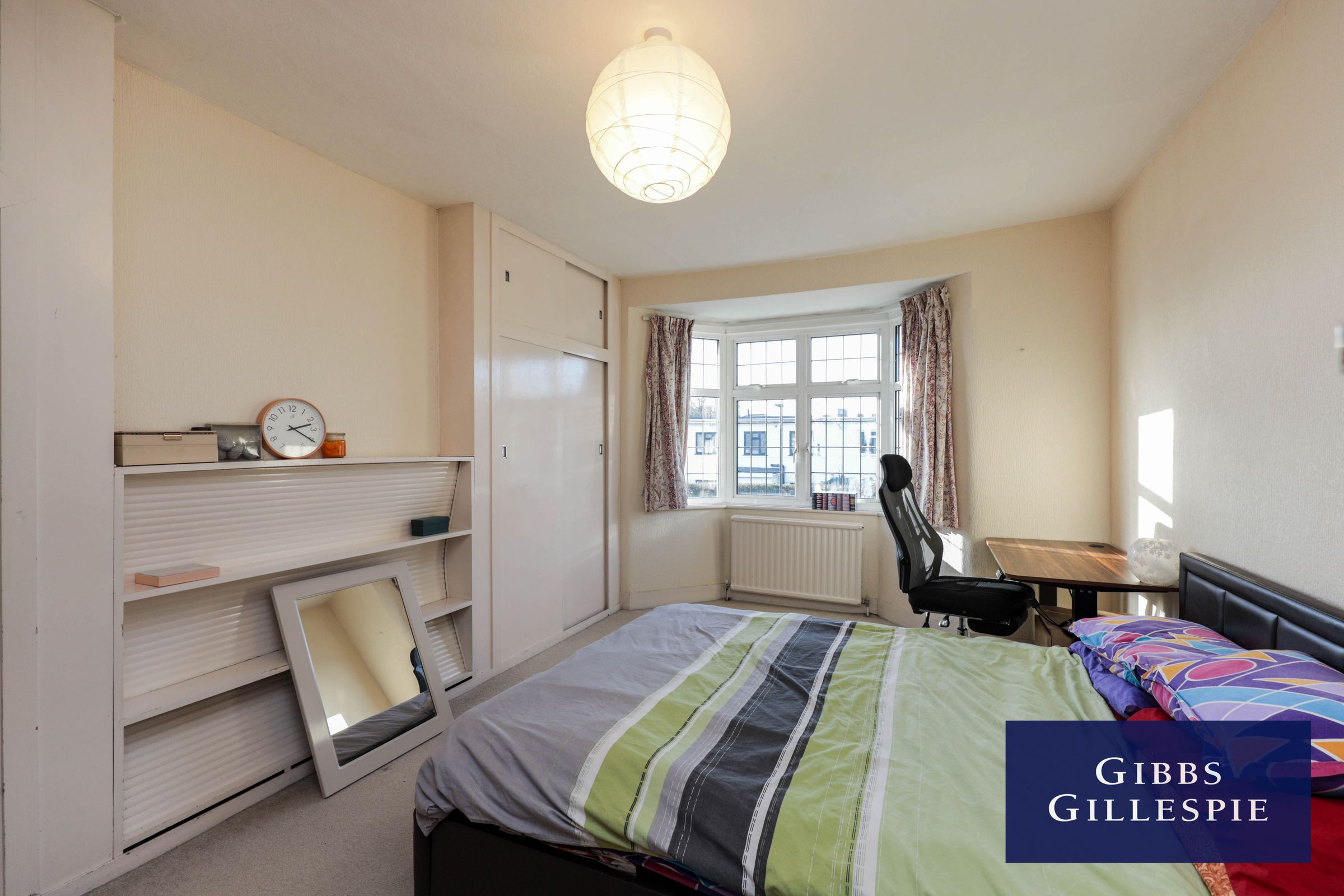 3 bed detached house to rent in Meadow Road, Pinner HA5 Zoopla