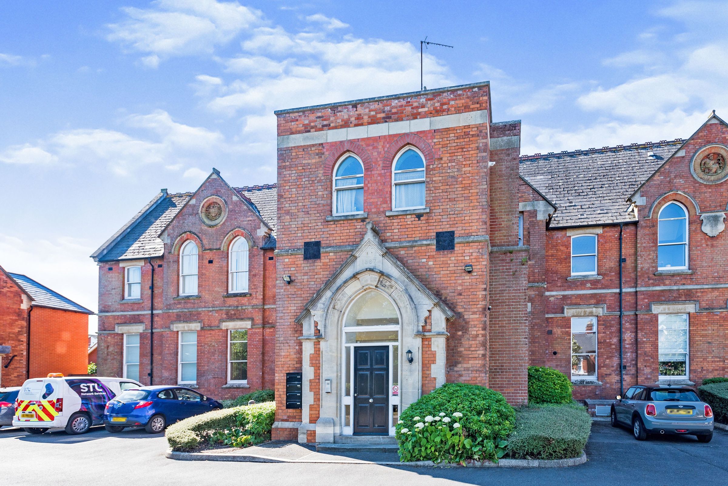 1 bed flat for sale in Victoria House, Okus Road, Swindon, Wiltshire