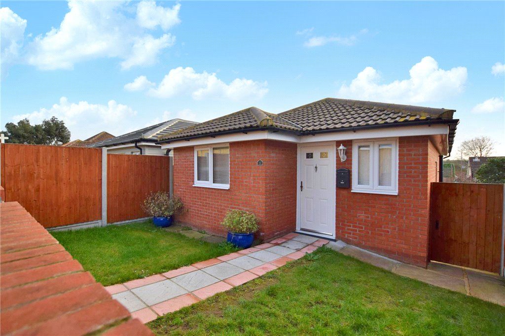 Hainault Close, Colchester, Essex CO4  