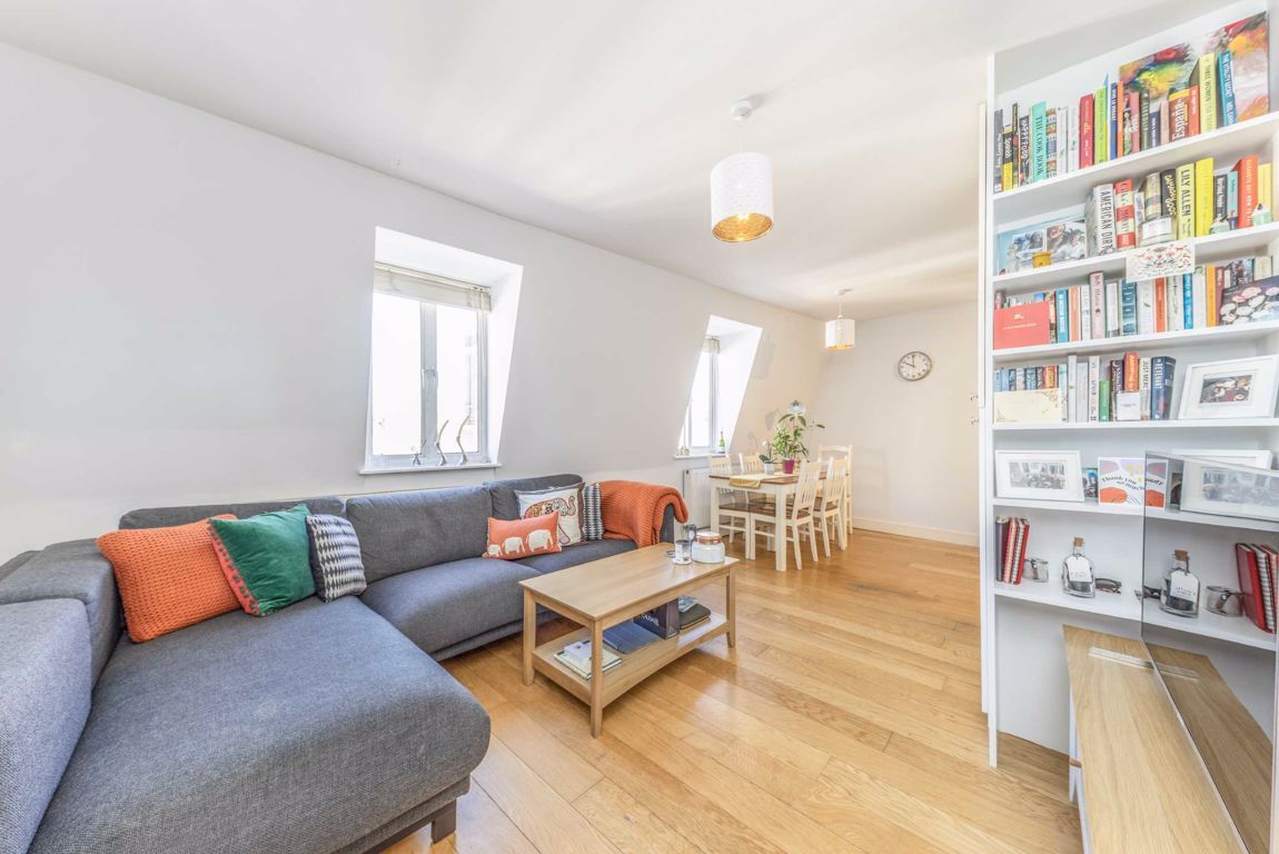 Newton's Yard, London SW18