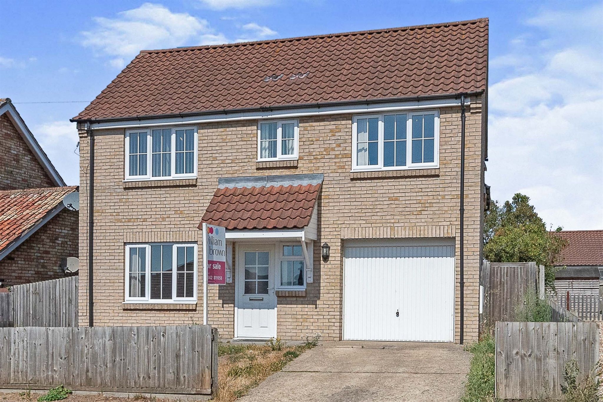 4 bed detached house for sale in Broom Road, Lakenheath, Brandon IP27