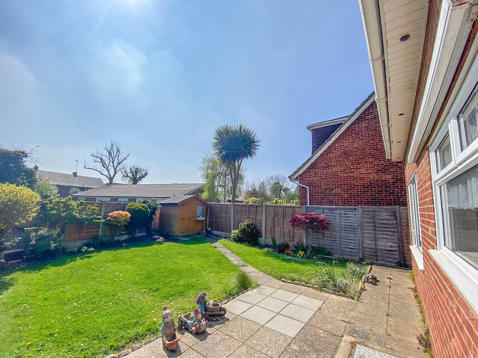 3 bed detached house for sale in Bull Lane, Rayleigh SS6 Zoopla