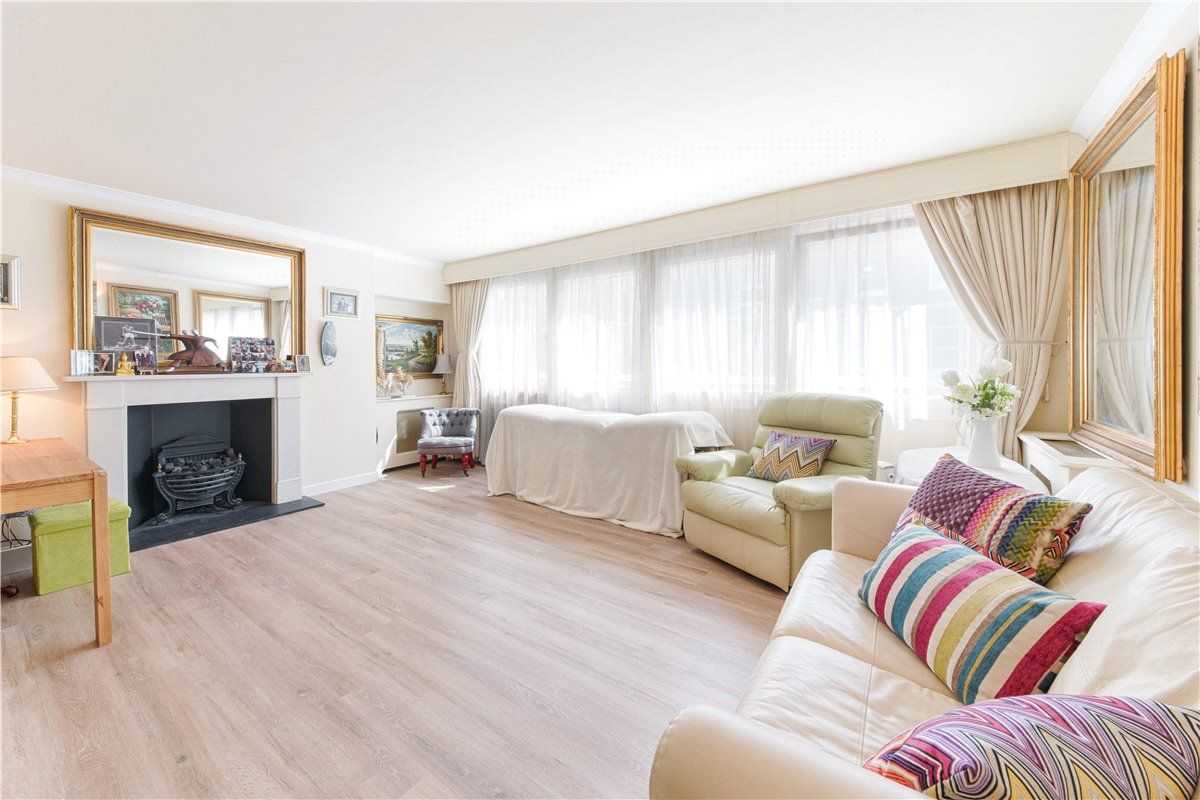 Milford House, 7 Queen Anne Street, Strand W1G  