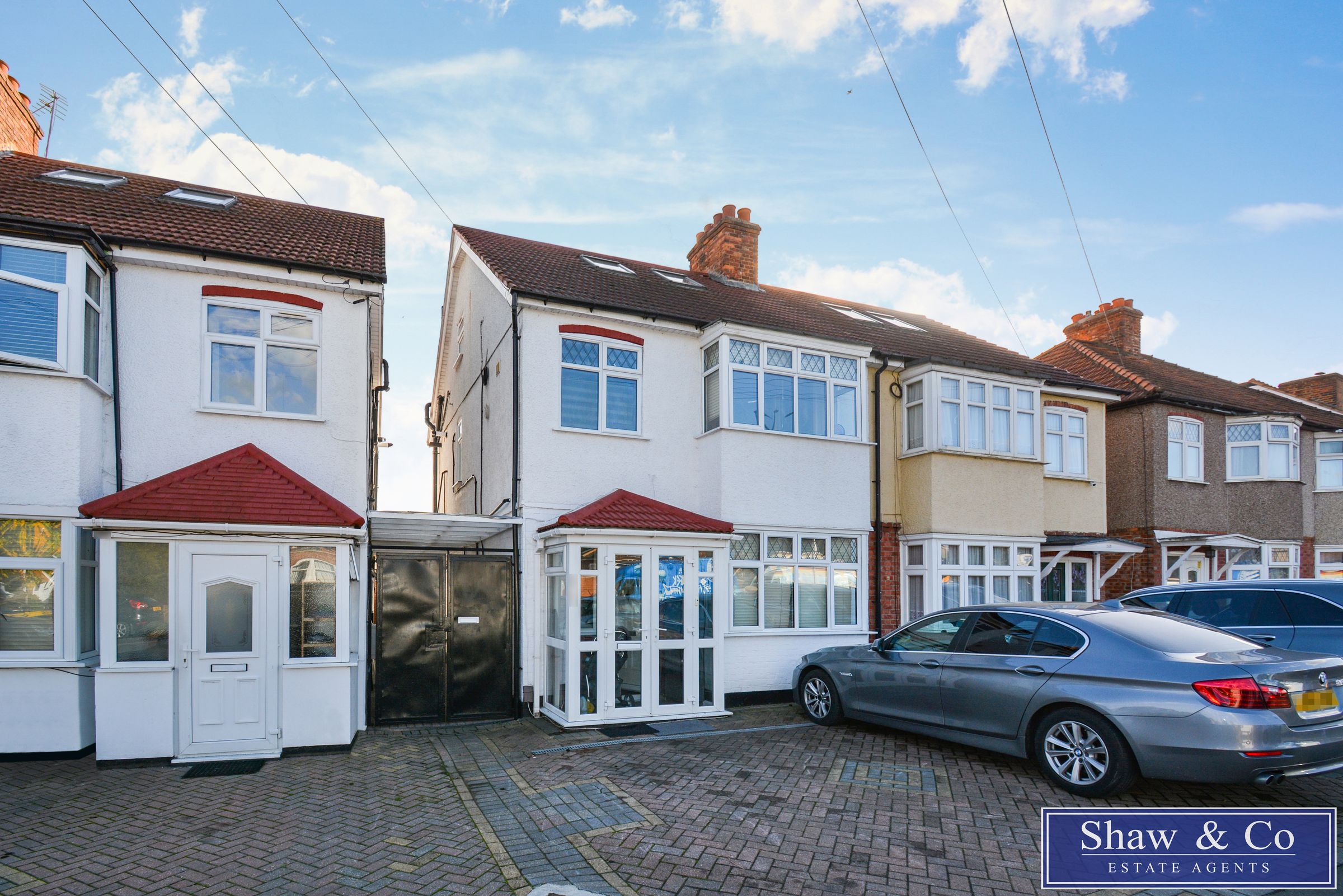 4 bed semidetached house for sale in Whitton Dene, Isleworth TW7 Zoopla