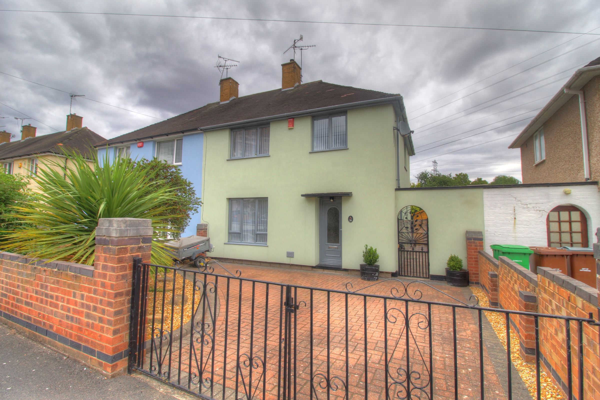 3 bed semidetached house for sale in Brooksby Lane, Clifton, Nottingham NG11 Zoopla