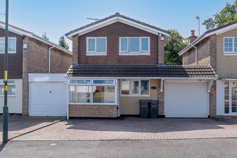 3 bed detached house for sale in Beech Hurst, Kings Norton, Birmingham