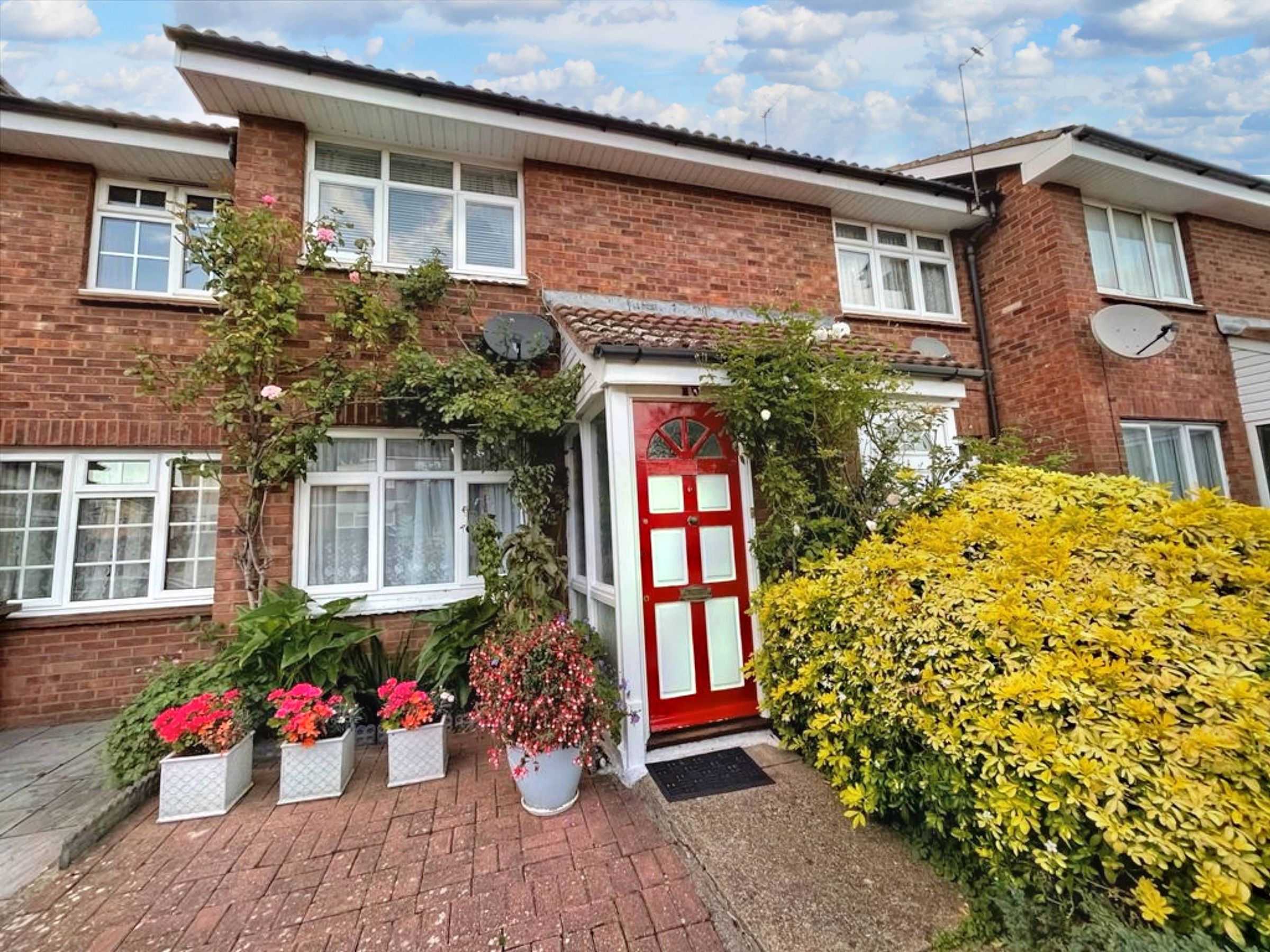 2 bed terraced house for sale in Rufford Close, Harrow HA3 Zoopla