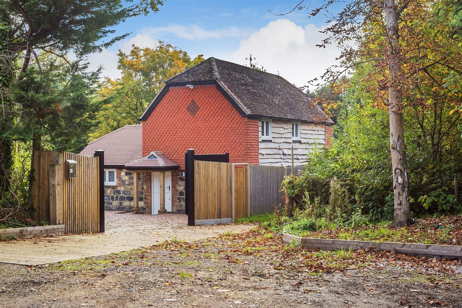 3 bed detached house for sale in Station Approach, Wormley, Godalming