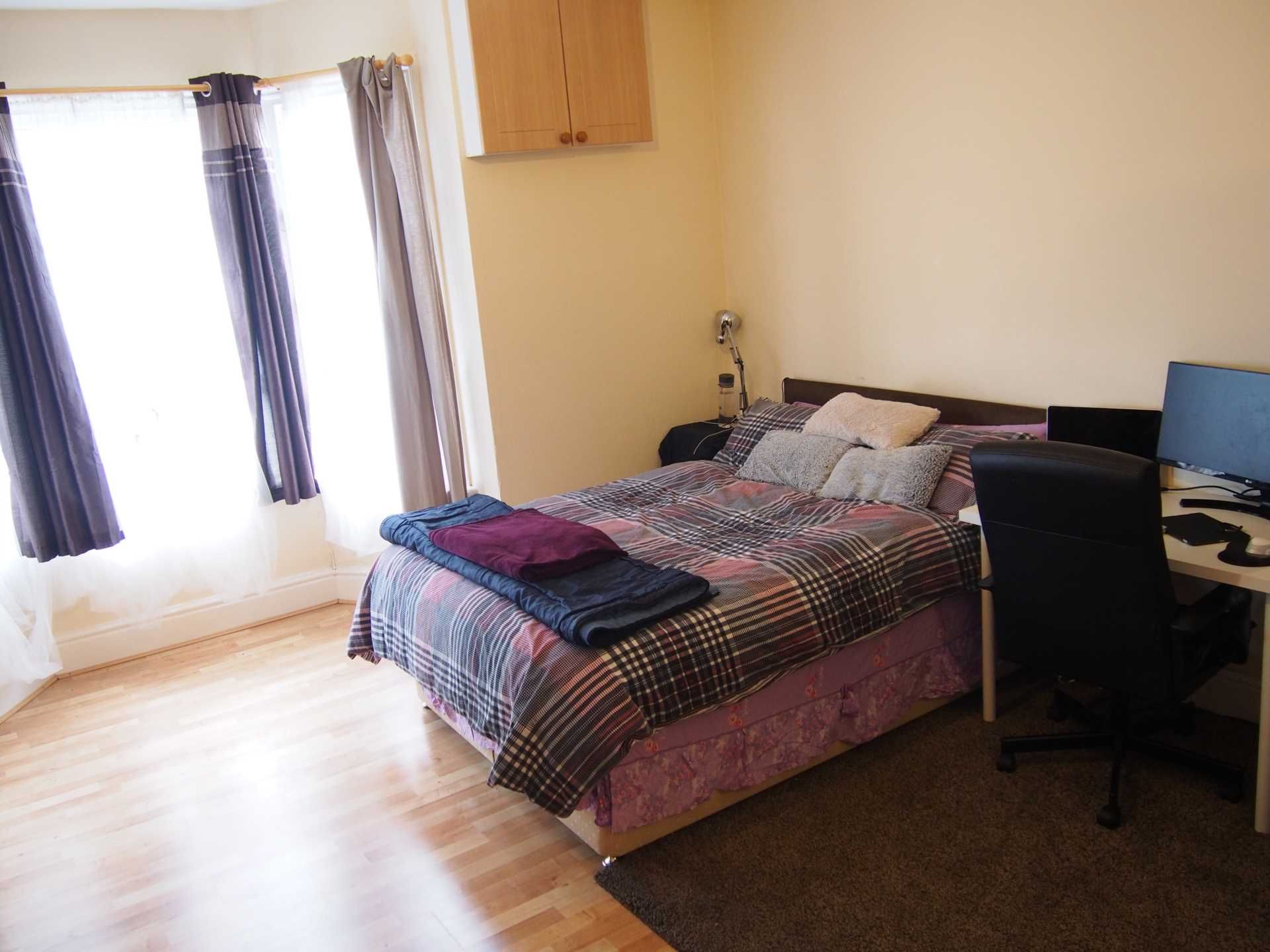 Studio to rent in Priory Road, High HP13 Zoopla