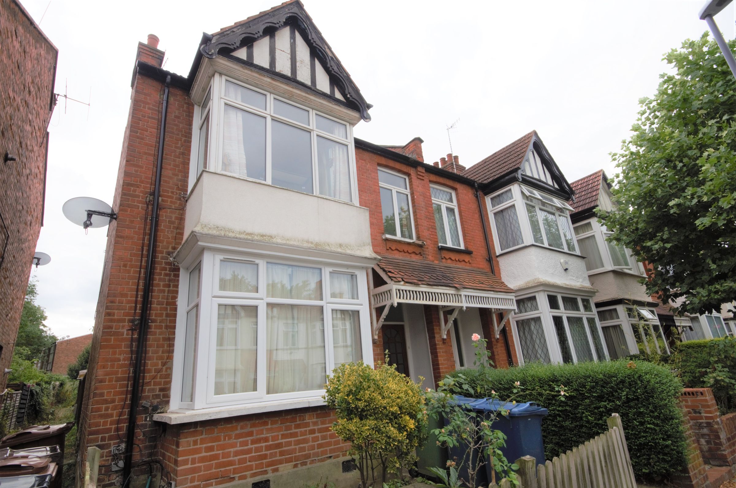 2 bed flat to rent in Butler Road, Harrow HA1 Zoopla