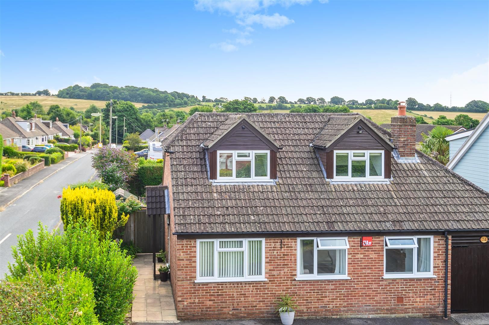 3 bed detached bungalow for sale in North Road, Clanfield, Waterlooville PO8 Zoopla