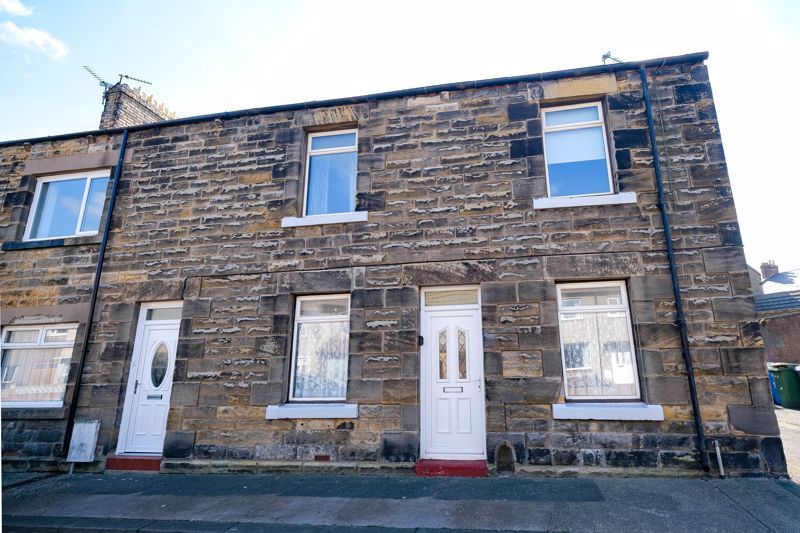 3 bed flat for sale in Ladbroke Street, Amble, Morpeth NE65 Zoopla