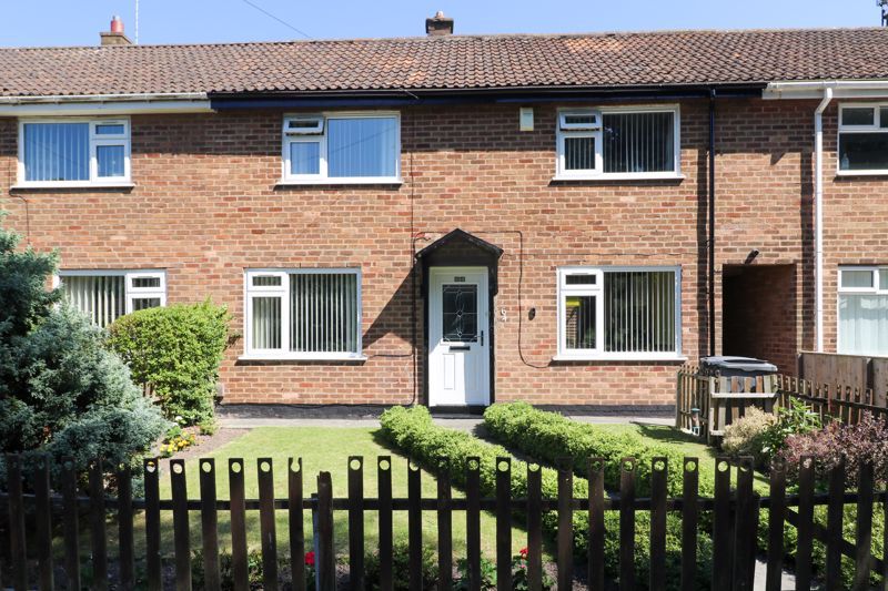 4 bed property for sale in Pilling Crescent, Blackpool FY3 Zoopla