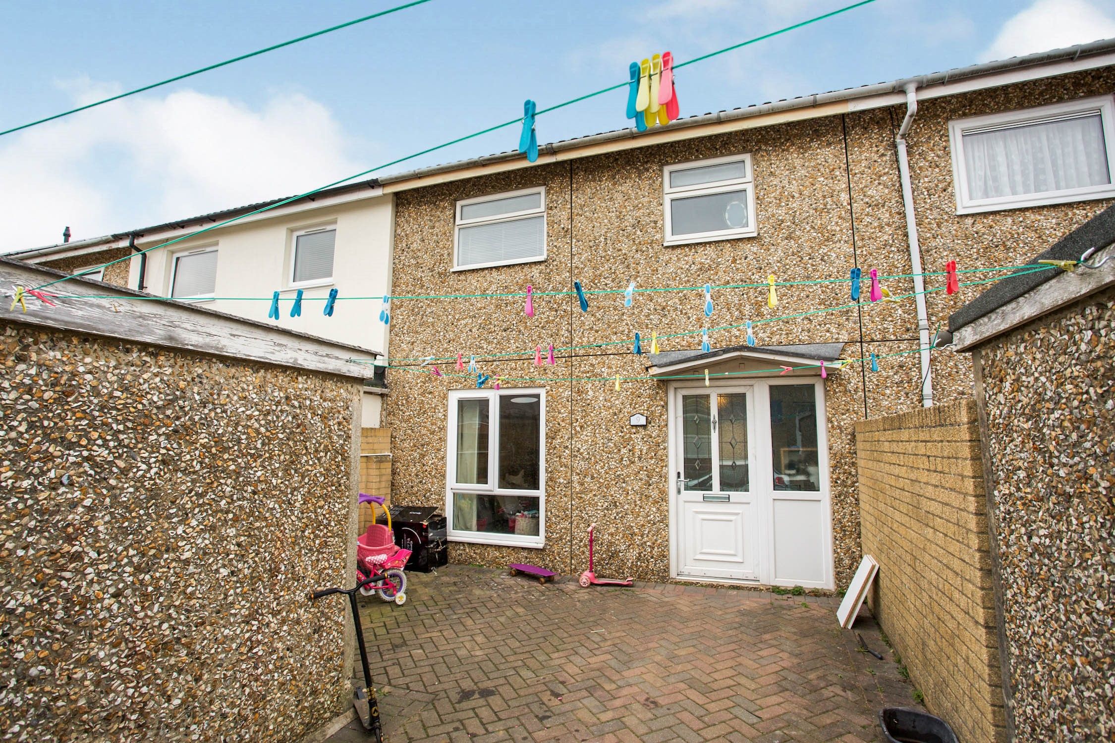 3 bed terraced house for sale in Bower Close, Weston, Southampton