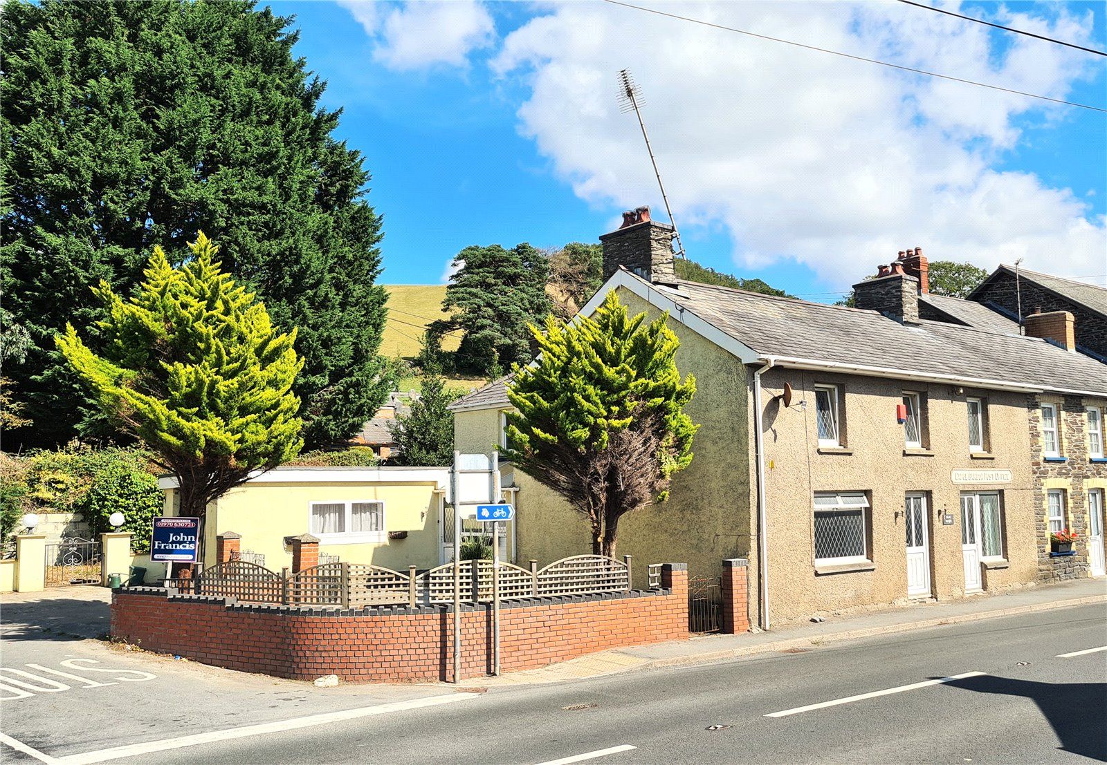 4 bed semidetached house for sale in Capel Bangor, Aberystwyth