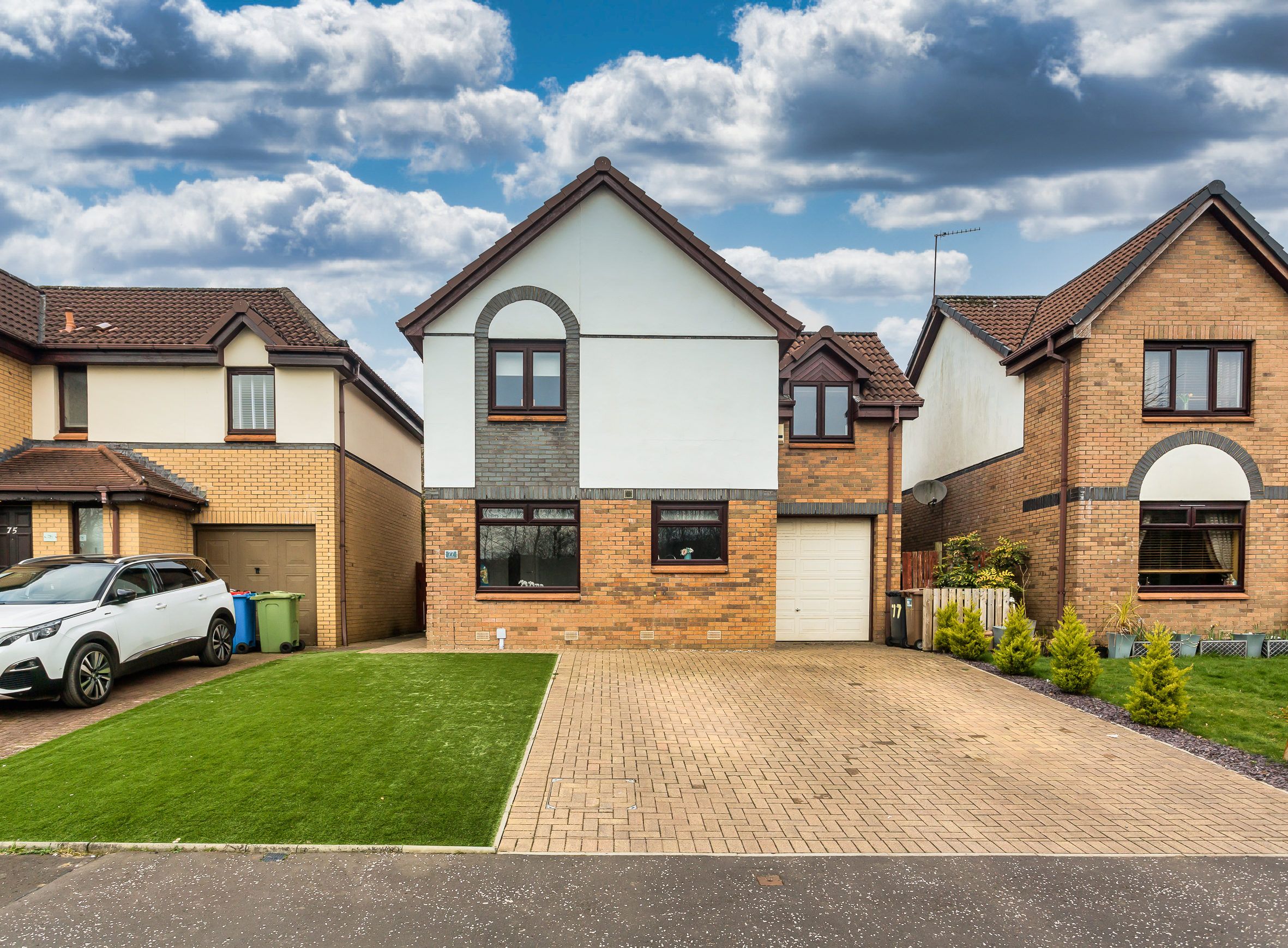 3 bed detached house for sale in 77 St Marys Crescent, Barrhead G78 Zoopla
