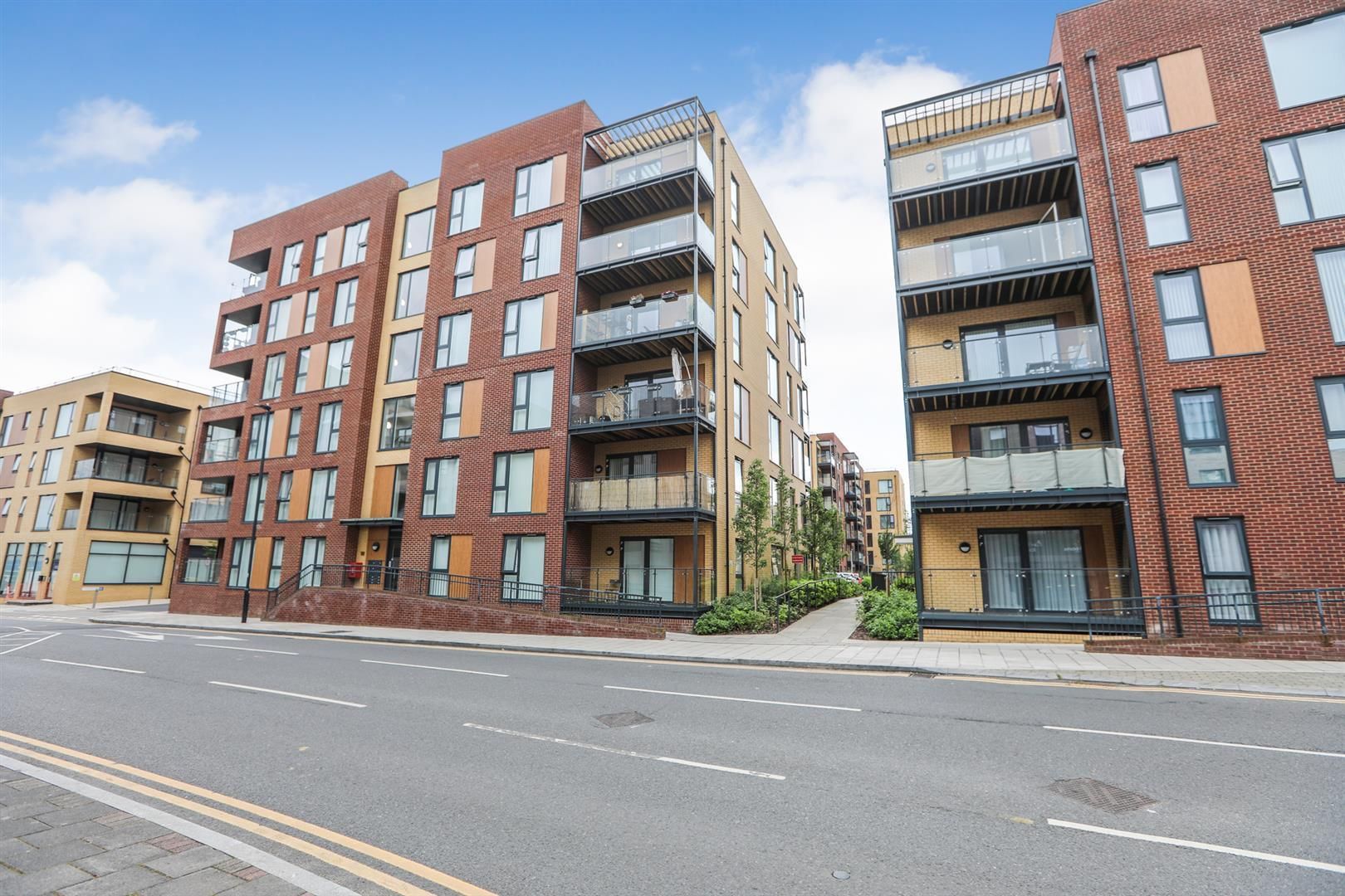 1 bed flat for sale in Grove Park, London NW9 Zoopla