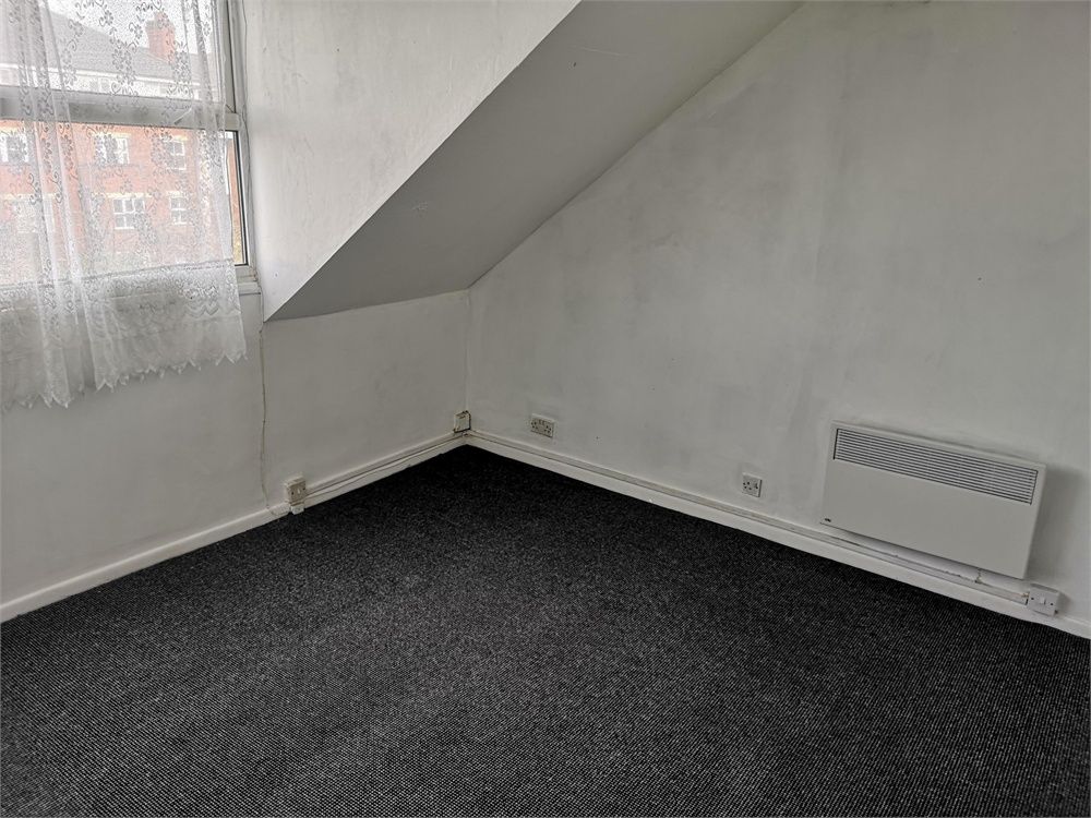 80 Warwick Road, Solihull, West Midlands B92  