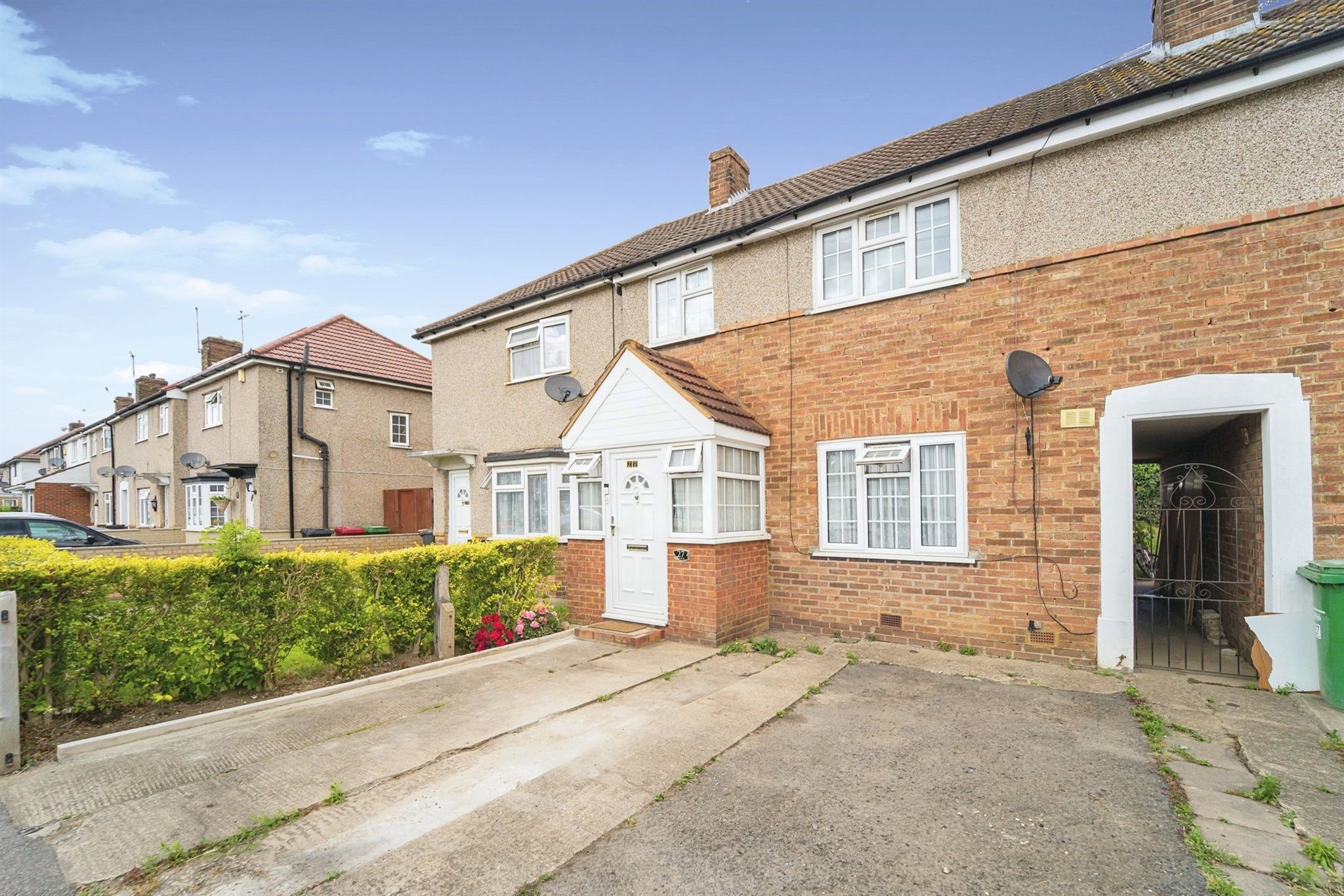 4 bed terraced house for sale in Hazlemere Road, Slough SL2 Zoopla