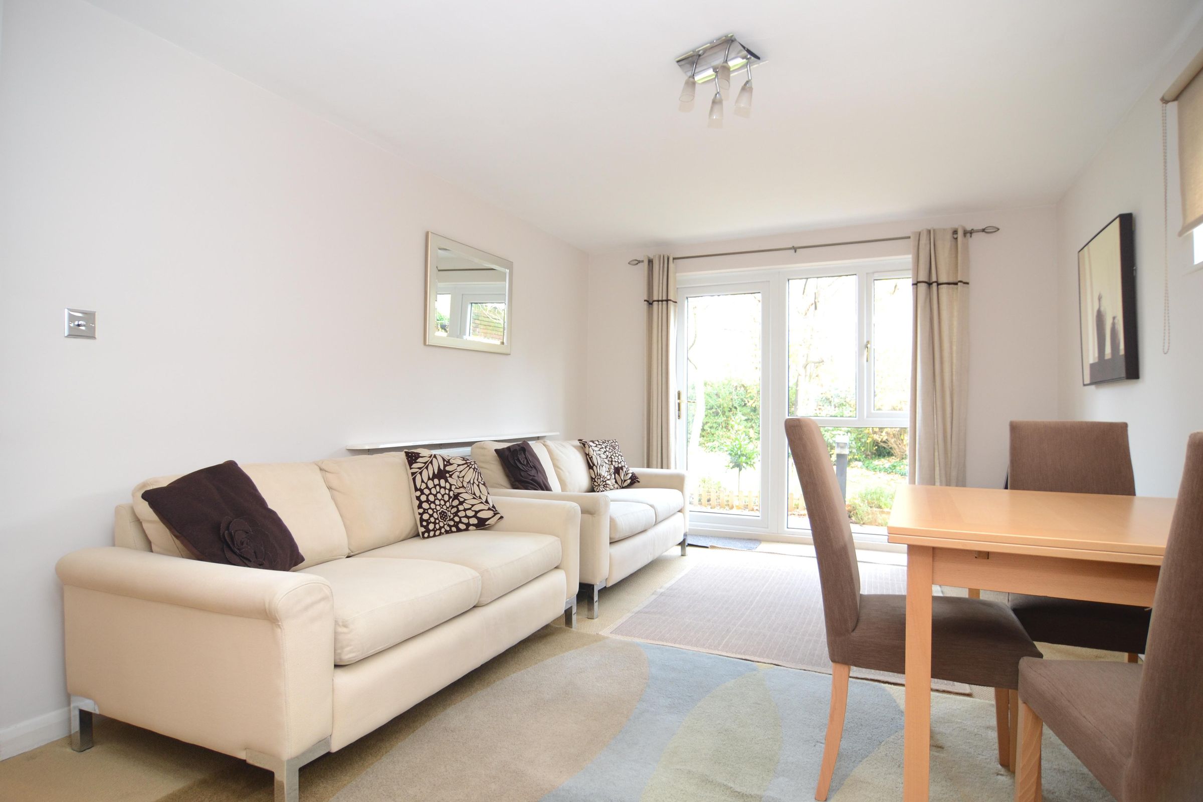 1 bed flat to rent in Upper Richmond Road, London, UK SW15 Zoopla