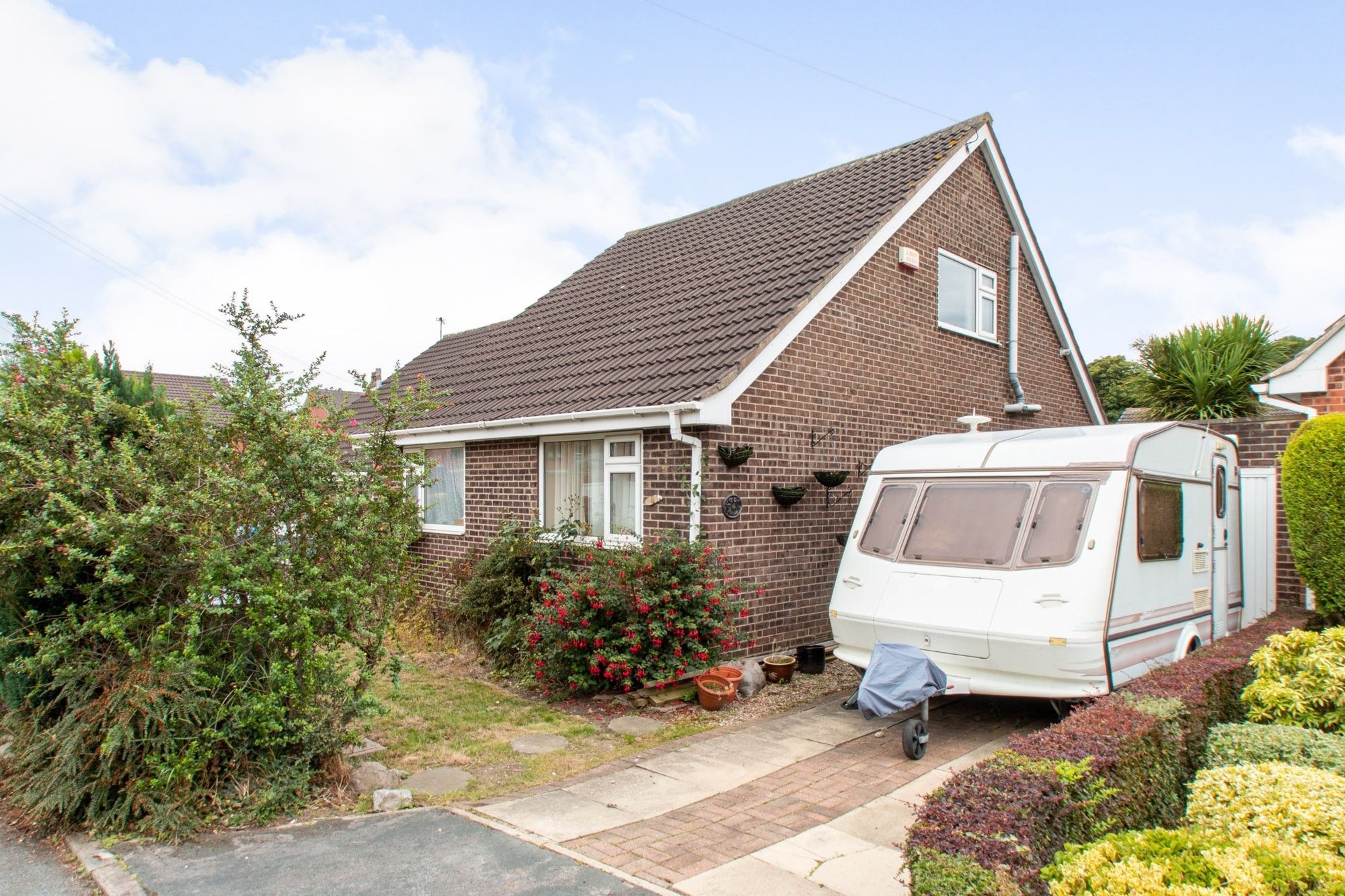 2 bed bungalow for sale in Hopefield Court, East Ardsley, Wakefield WF3