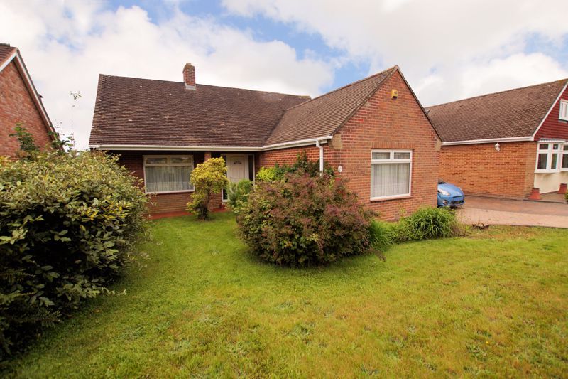 3 bed detached bungalow for sale in The Thicket, Fareham PO16 Zoopla