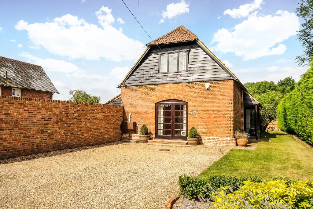 2 bed detached house to rent in Murrell Hill Lane, Binfield RG42 Zoopla