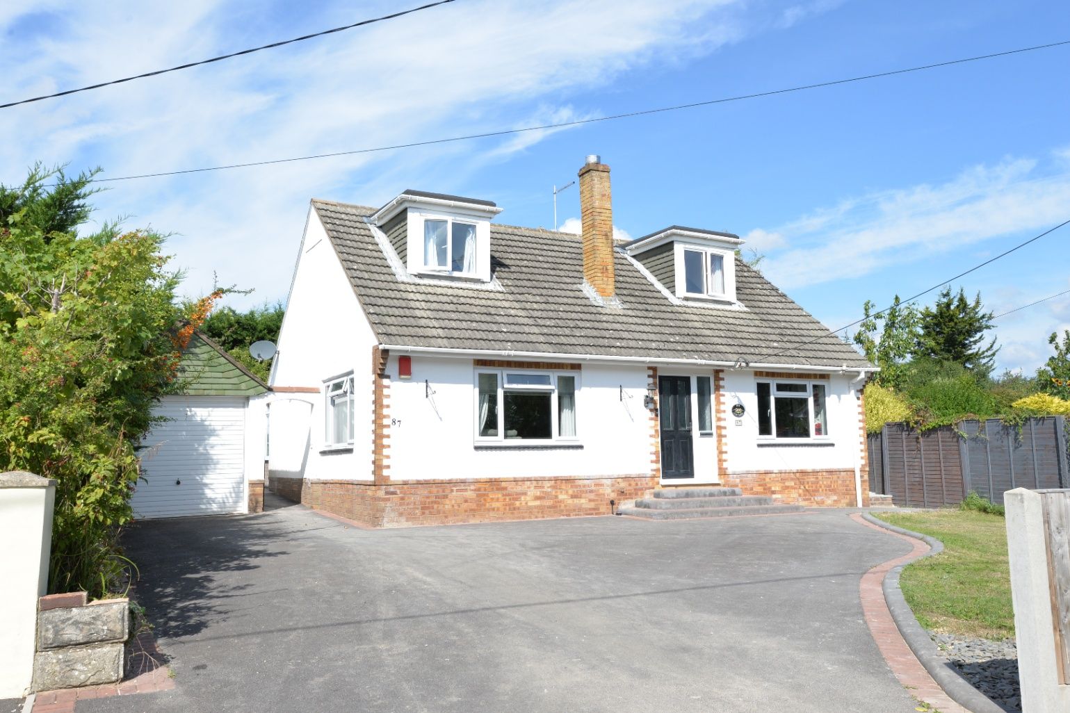 4 bed property for sale in Ashley Road, New Milton BH25 Zoopla