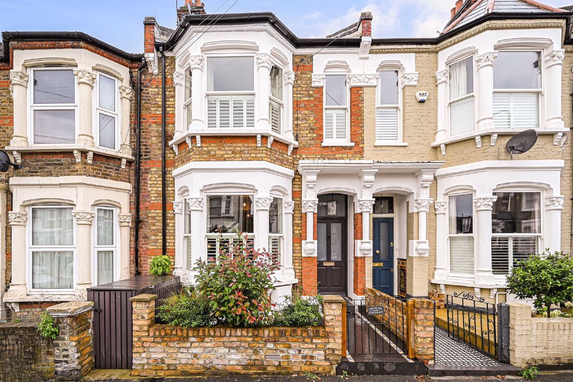 4 bed terraced house for sale in Linden Avenue, London NW10 Zoopla
