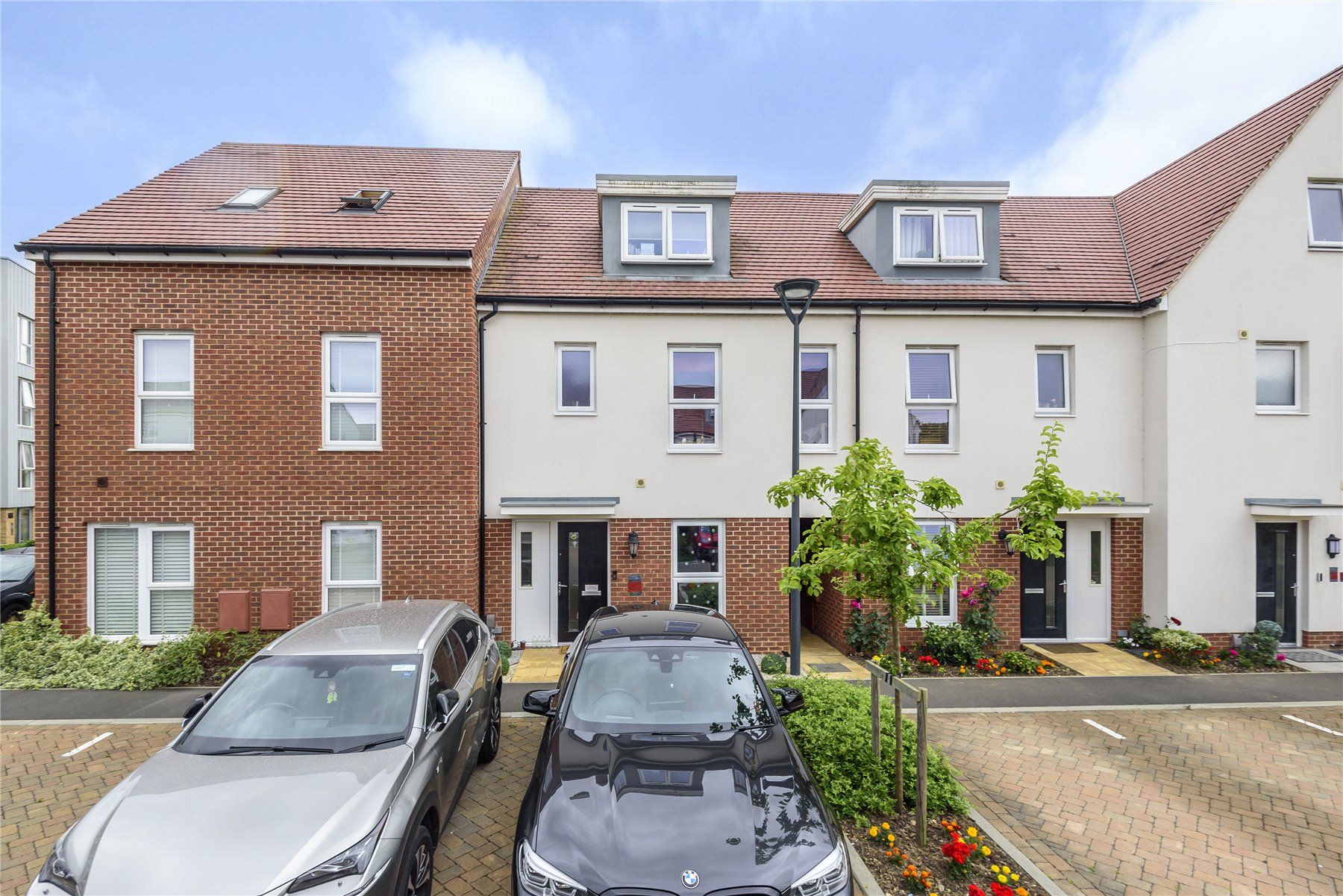 4 bed terraced house for sale in Eilmer Close, Addlestone KT15 Zoopla