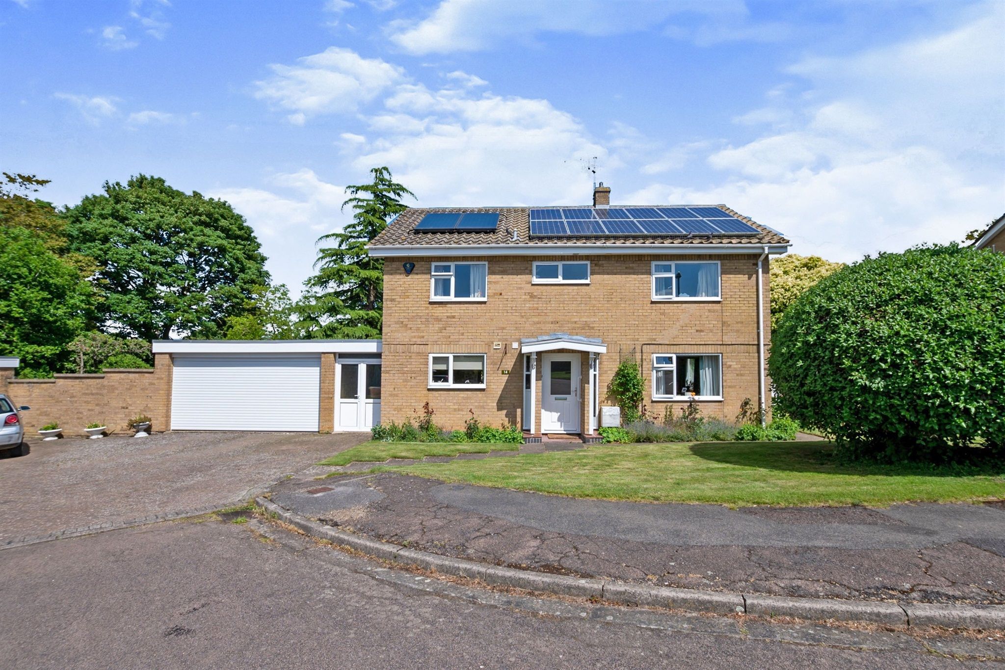 4 bed detached house for sale in The Gardens, East Carlton, Market