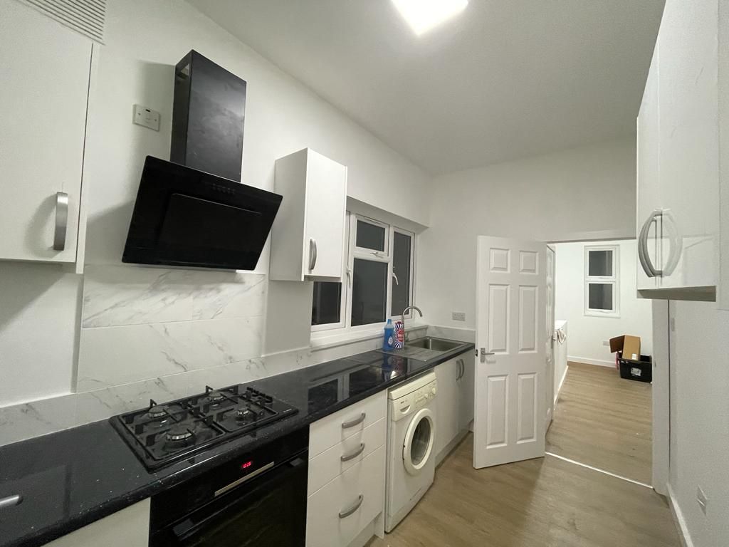 Room to rent in Abbey Lane, Leicester LE4 Zoopla