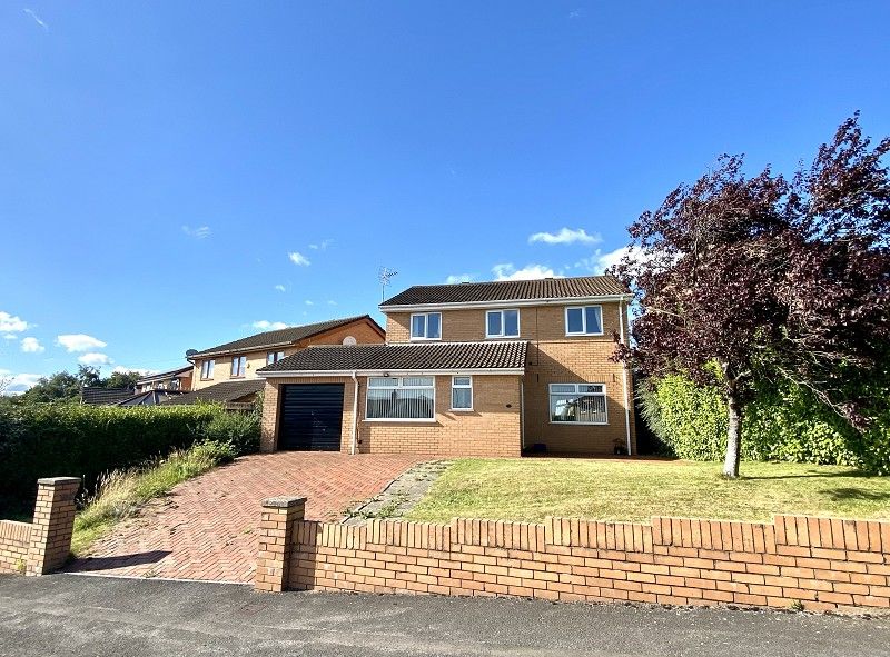 4 bed detached house for sale in HeolYGroes, Bridgend, Bridgend