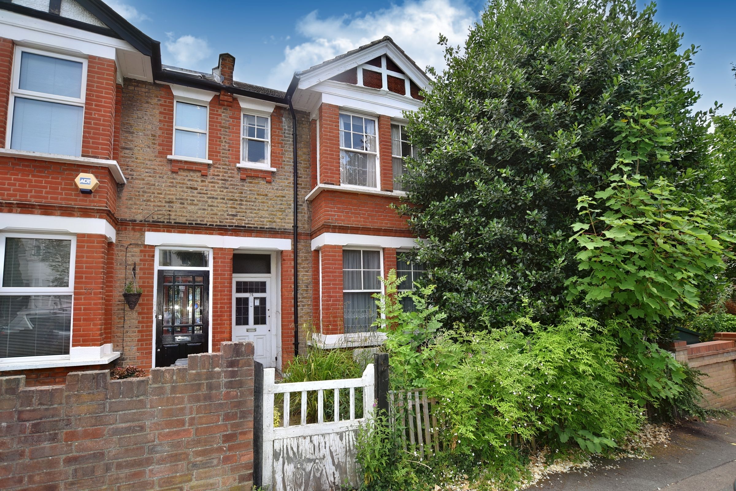 3 bed semidetached house for sale in Wellington Road, London E11 Zoopla
