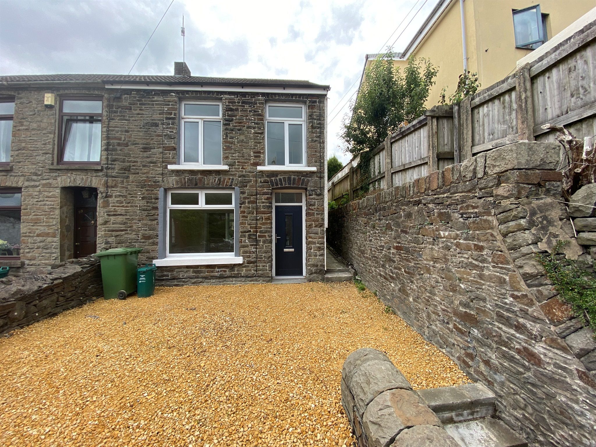 3 bed end terrace house for sale in Wood Road, Treforest, Pontypridd