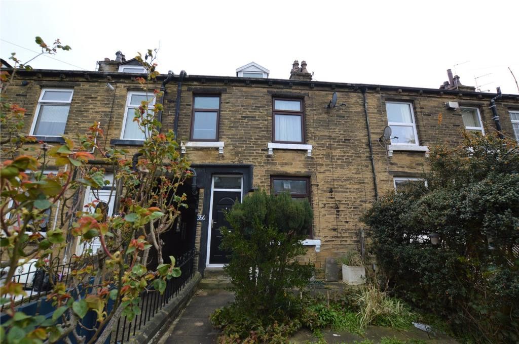 2 bed terraced house for sale in Heaton Road, Bradford, West Yorkshire