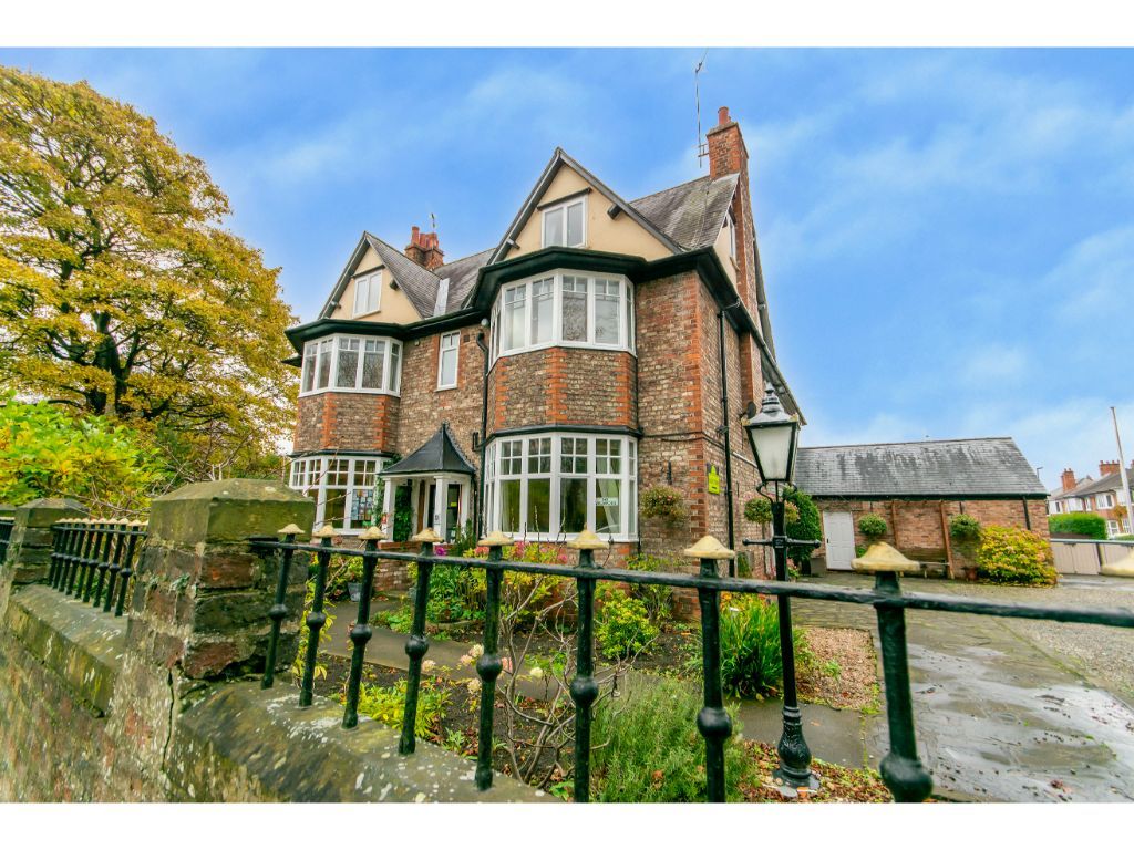 Hotel/guest house for sale in Fulford Road, York YO10 Zoopla