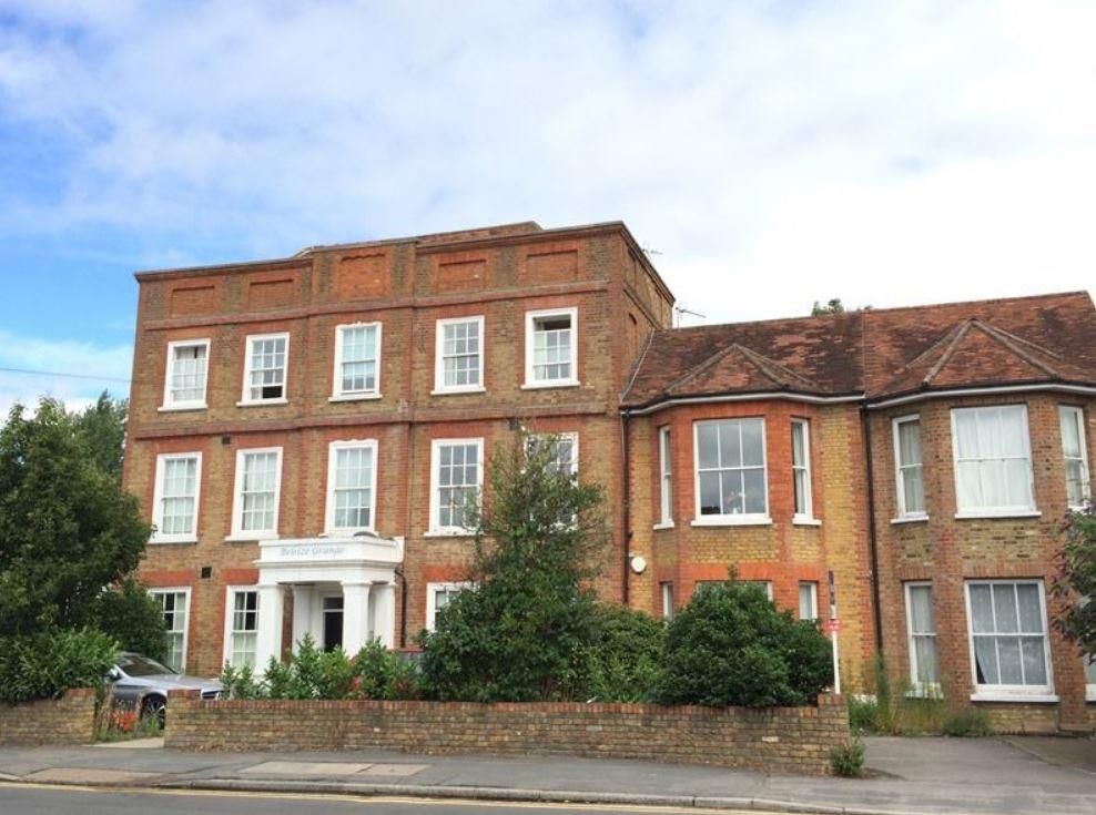 2 bed flat to rent in Bridge Road, Chertsey KT16 Zoopla