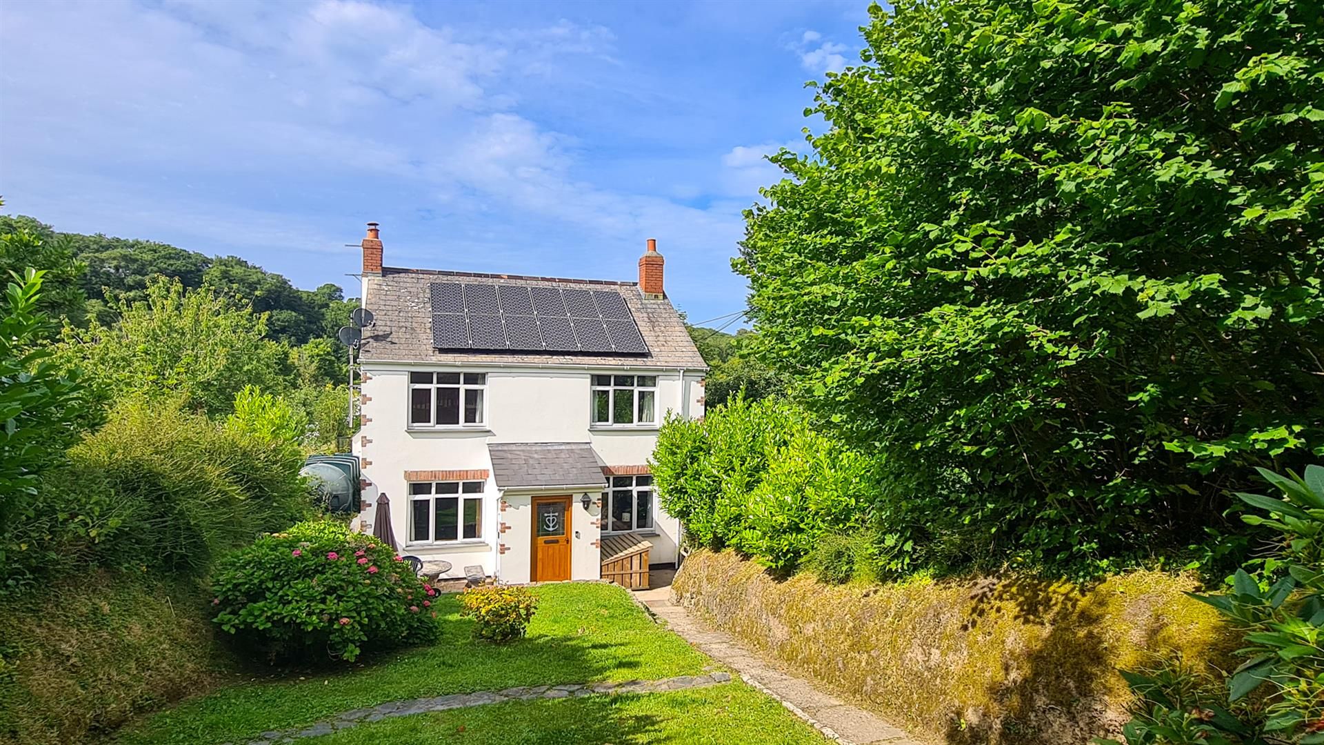 4 bed detached house for sale in East Ball Hill, Hartland, Bideford