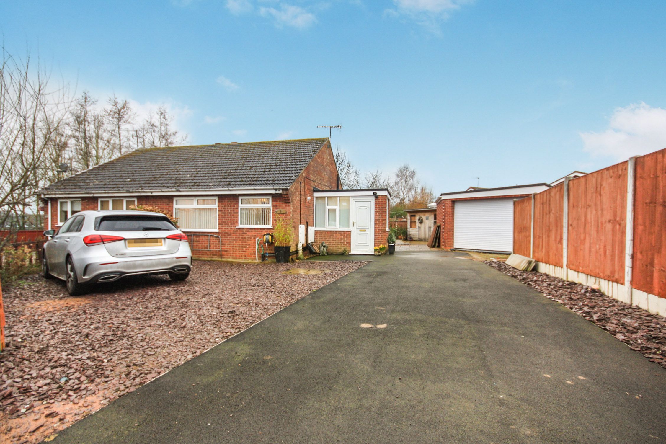 2 bed semidetached bungalow for sale in Spey Drive, Kidsgrove, Stoke