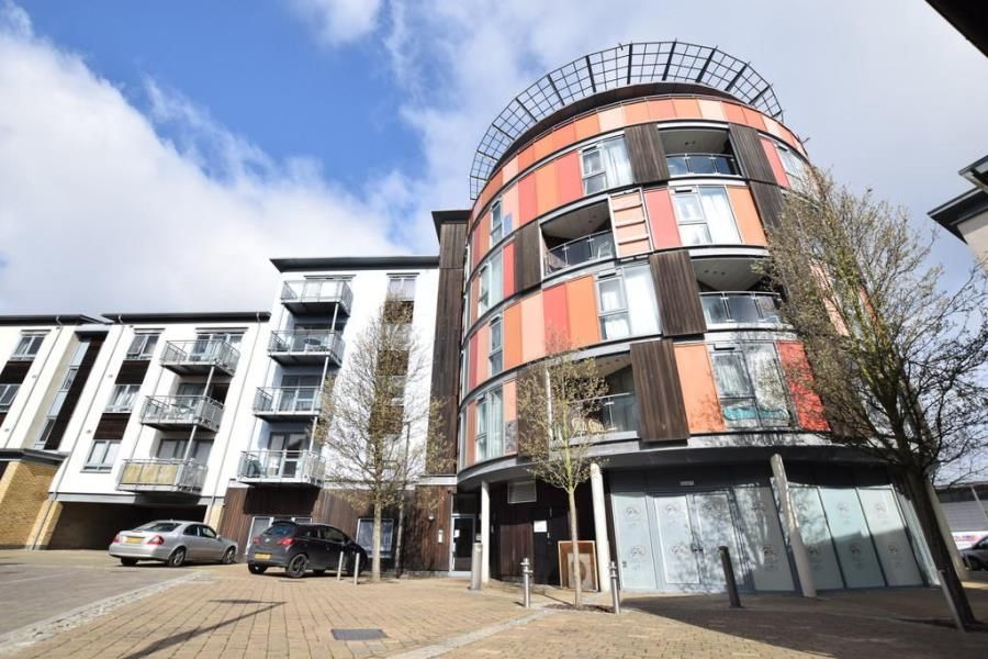 2 bed flat to rent in Quayside Drive, Colchester CO2 Zoopla