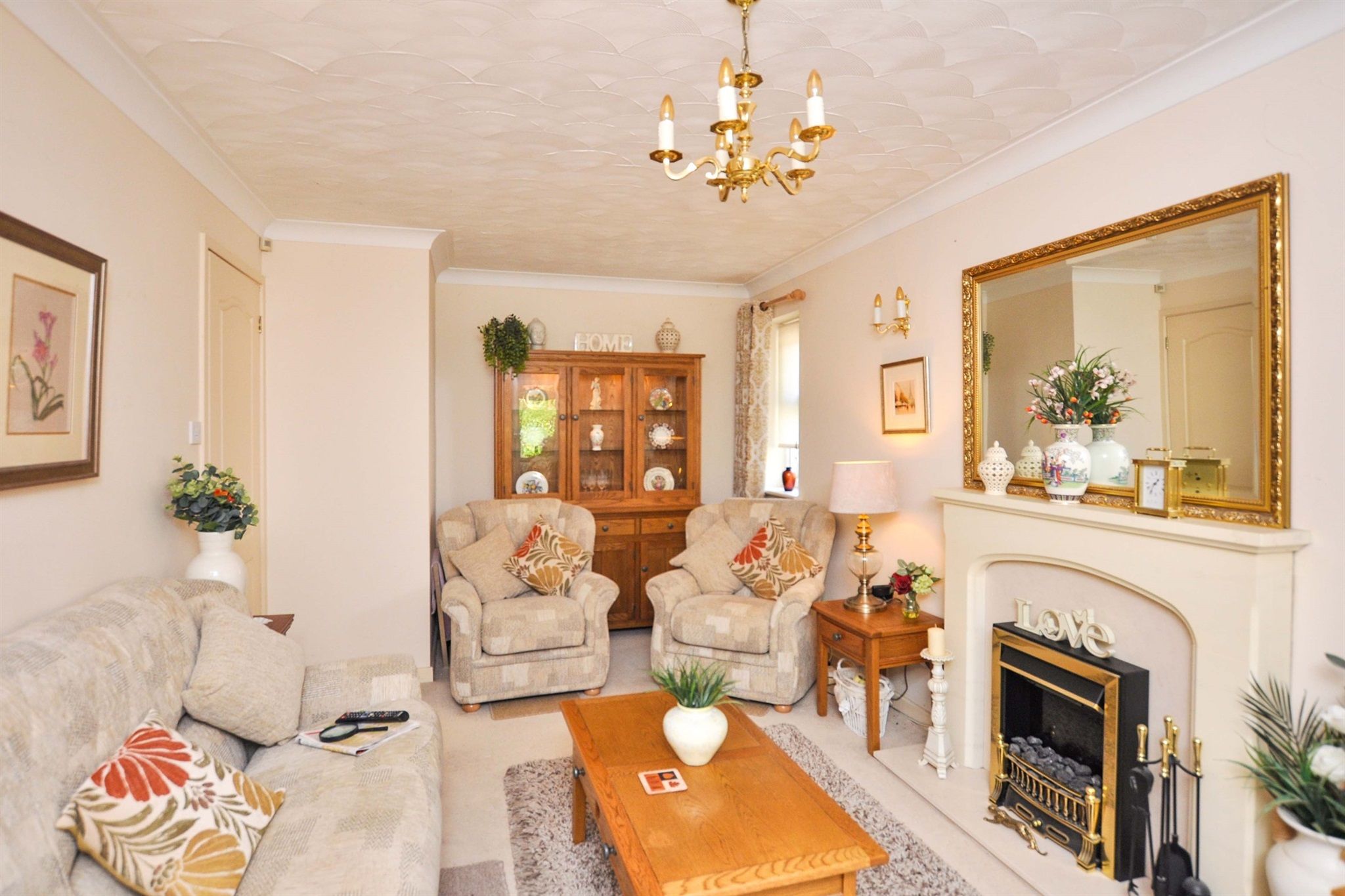 2 bed detached bungalow for sale in Chestnut Close, Rushden NN10 Zoopla