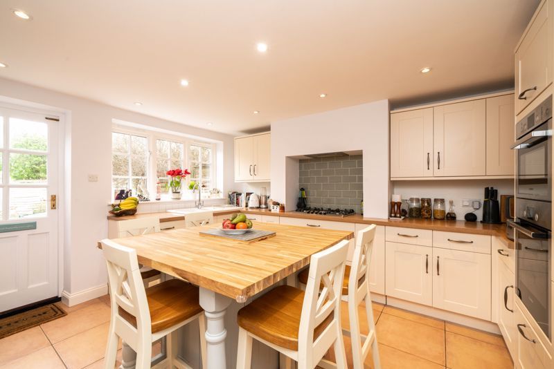 3 bed semidetached house for sale in The Green, Croxley Green WD3 Zoopla