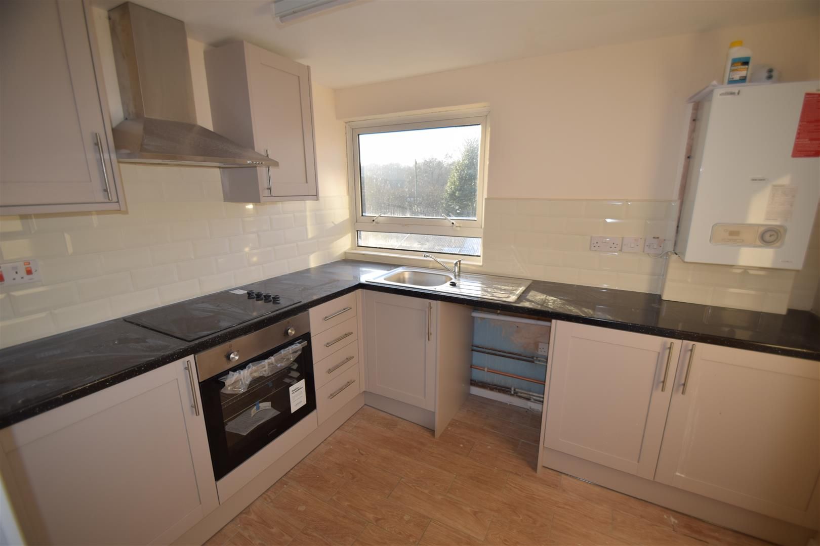 2 bed flat to rent in Hills Lane Drive, Madeley, Telford TF7 Zoopla